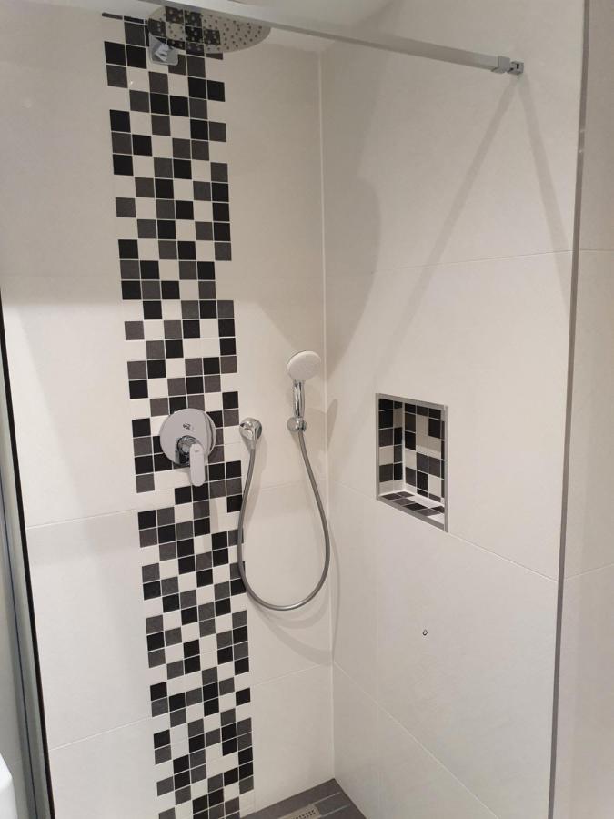 Smarte Dachgeschosswohnung Mit 2 Terrassen Direkt Am Hauptbahnhof Βιέννη Εξωτερικό φωτογραφία